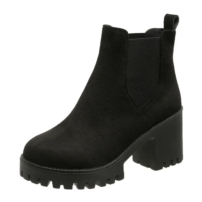 Bota Feminina de Inverno em Couro Legítimo - Lara