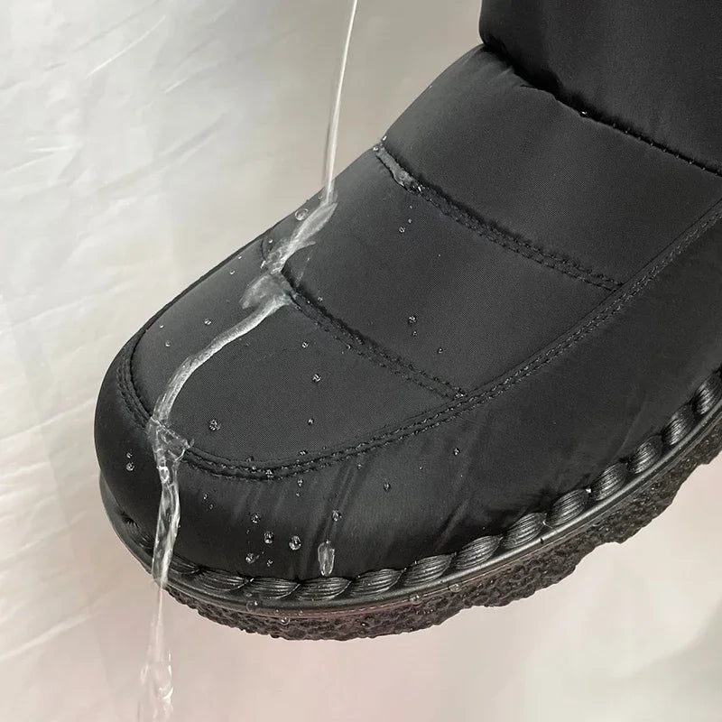 Bota Feminina de Inverno em Couro Legítimo - Lynda