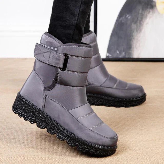 Bota Feminina de Inverno em Couro Legítimo - Femalle